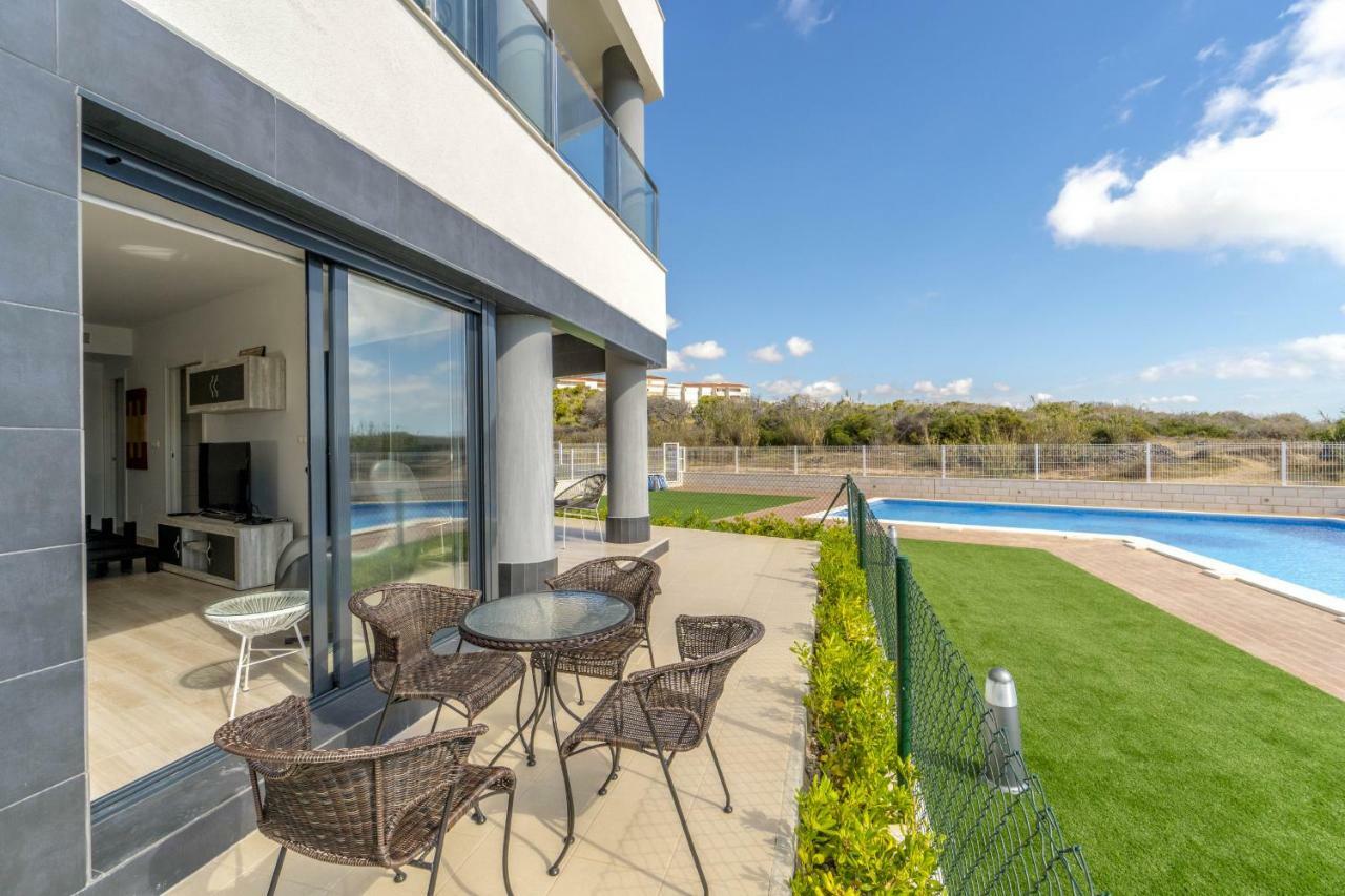Luxury Pinada Beach La Mata  Exterior photo